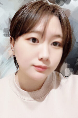 ドエロの変態現役大学生降臨！　Hカップ！！超ドM敏感潮吹き娘！衝撃！こんな顔して喉の奥まで咥えるイラマチオ大好きです！　　まどか　