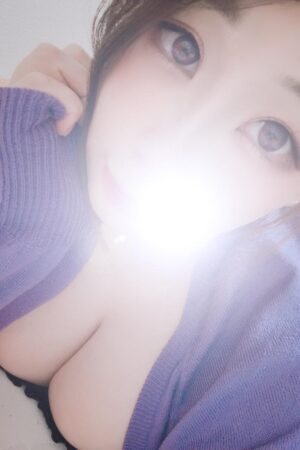 色白Fカップ　責められ願望は止まらない　　　あん