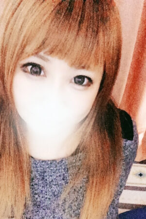 145センチ！Fカップ！当店最小のミニモニ娘！　スタイル抜群の激カワお姉さん！　明るくて人柄・愛嬌100％！　濡れやすい超敏感エロ美女ここに降臨！ つばさ