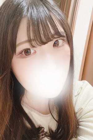 7/28　16：00～緊急体験入店！　完全未経験・ド素人・ルックス抜群美少女！　スペック100超えの超絶スタイル！　コンビニ店員で右も左も分からない人懐っこい色白娘　まりか