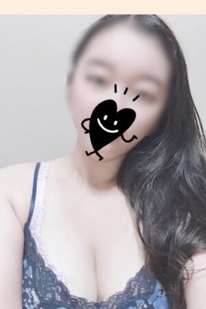 4月11日緊急体験入店　業界未経験　優しい　おっとり系　色白美女　みみさん　25歳