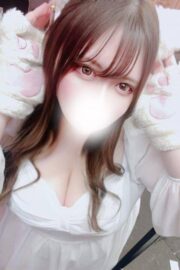 11月23日　緊急体験乳店　天然爆乳色白巨乳美女　　ろきさん　20歳