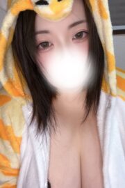 3月15日   緊急体験乳店   早い者勝ち   未経験   激かわ   ほぼ   JK   まむさん   18歳（18）