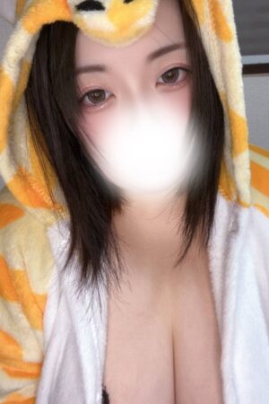 3月15日   緊急体験乳店   早い者勝ち   未経験   激かわ   ほぼ   JK   まむさん   18歳（18）