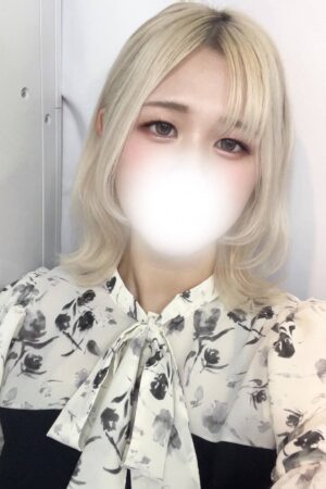 4月12日   緊急体験乳店   業界未経験   スタイル抜群   容姿端麗   ココアさん（21）