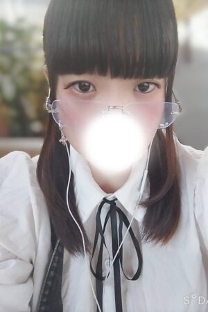 　完全未経験キス大好き現役学生　　しのさん　