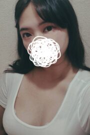 9月21日 9月21日 緊急体験乳店 アイドル系 未経験スレンダー 美女 すずさん